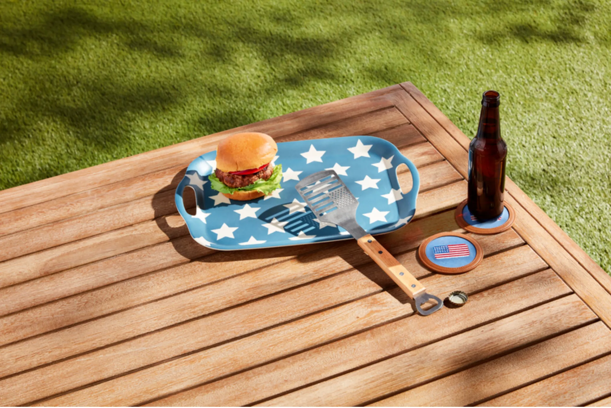 American Tray & Spatula Set