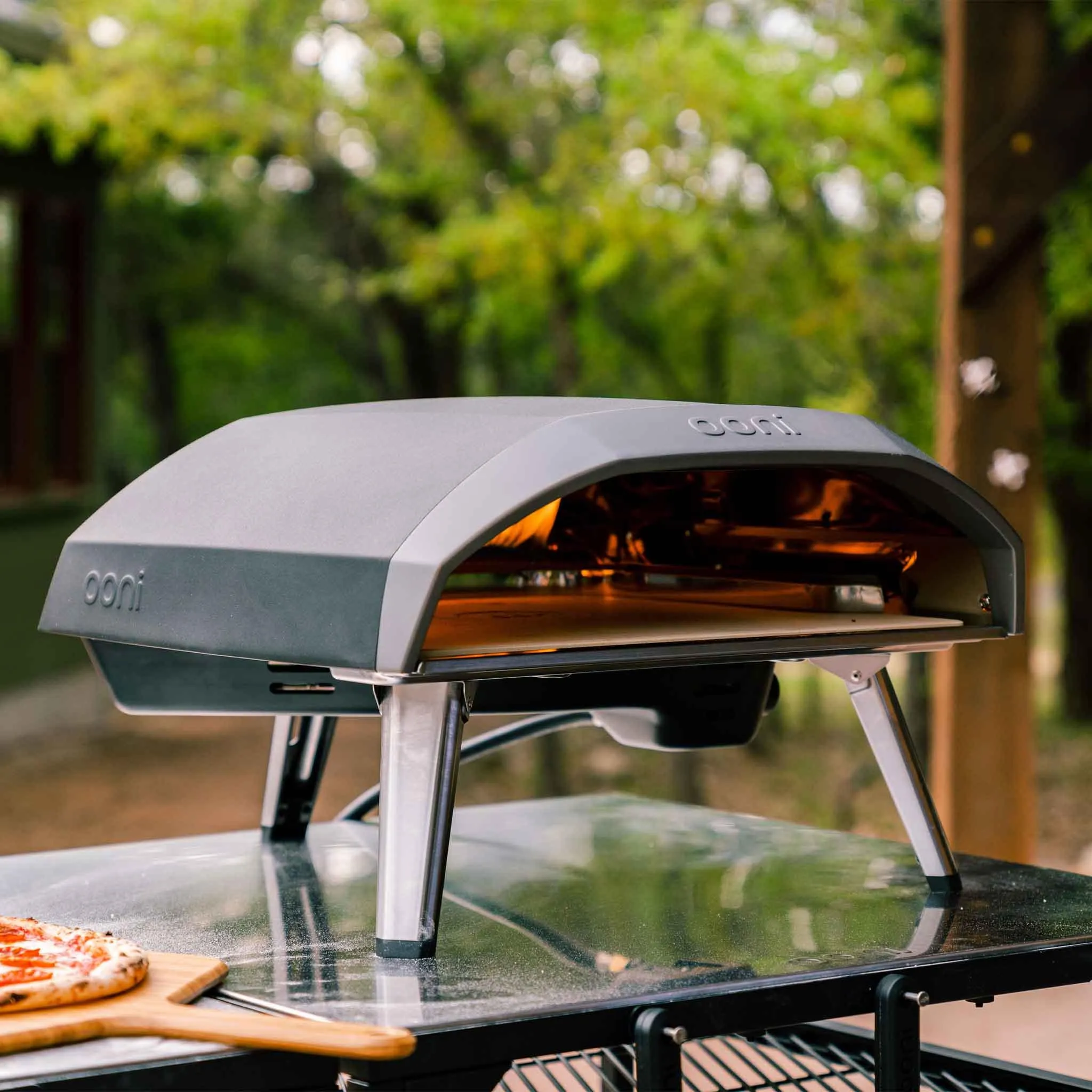 Ooni Koda 16 Gas Powered Pizza Oven UU-P19E00