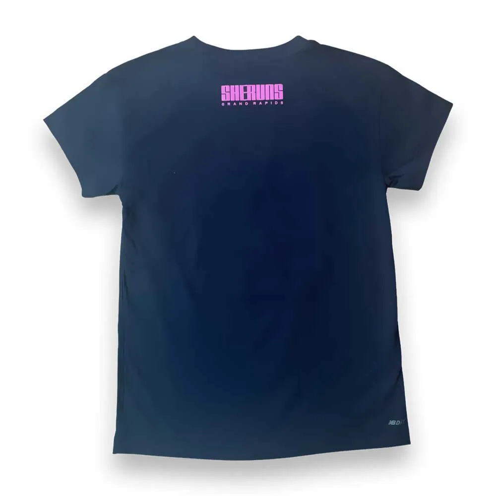 Women's She Runs GR Mouth Skyline Relentless Crew - Eclipse/Light Blue/Pink